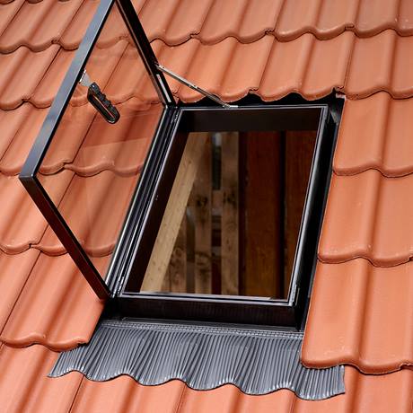 Wyłazy dachowe VELUX GVT